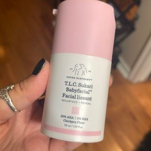 Drunk elephant T.L.C baby facial